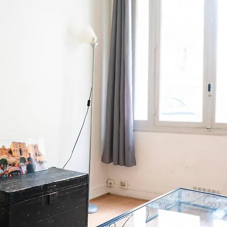 Charming With View Near Montmartre